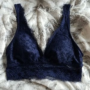 Aerie Happy Lace Plunge Bralette Size Medium